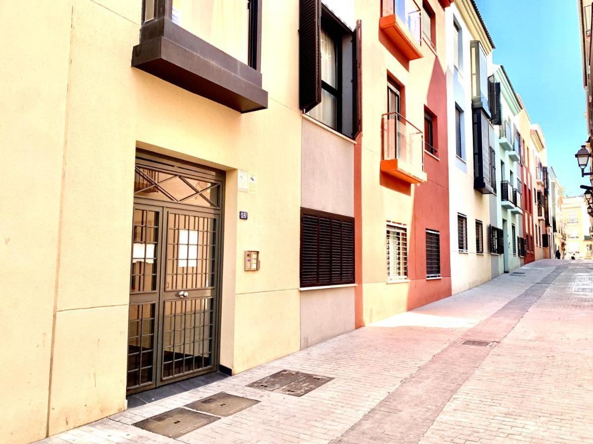 Homely Malaga Refino Bajo G6 Y F6 Bagian luar foto